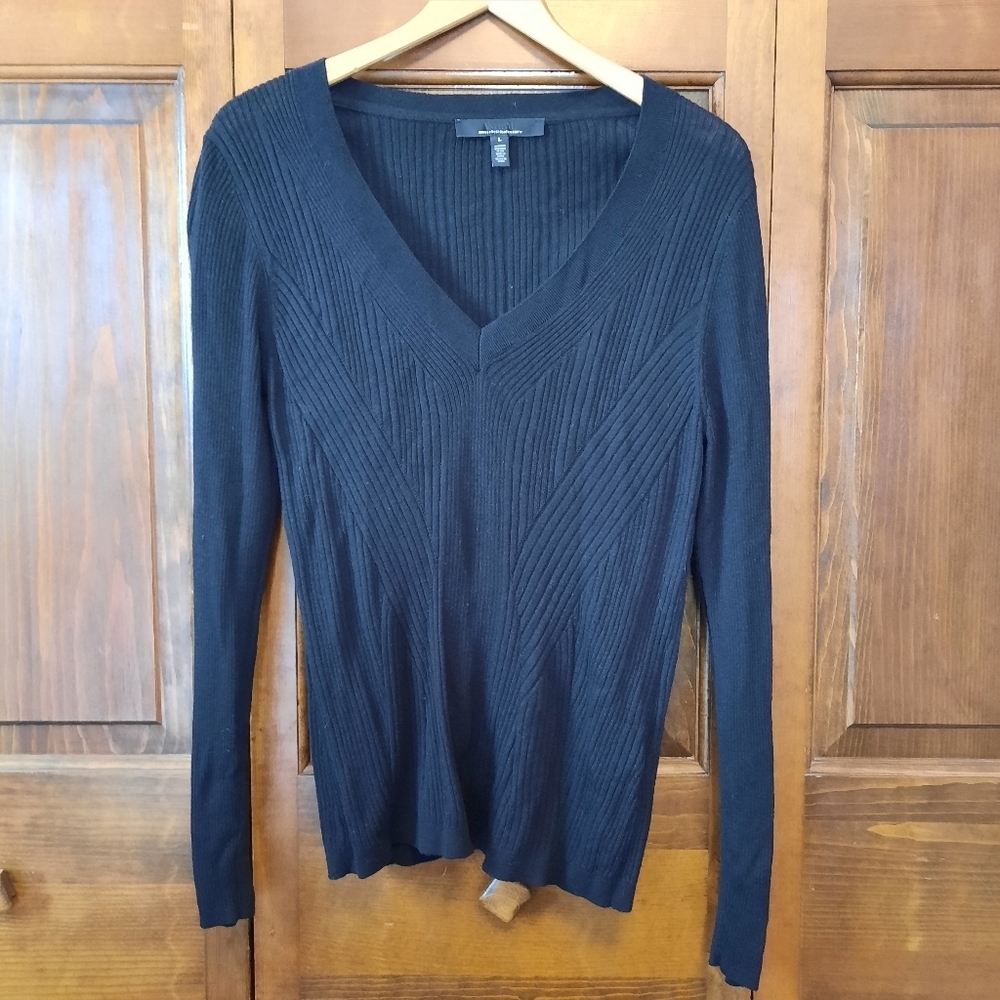 🛍 White House/Black Market Cashmere Blend V-neck Long Sleeve Sweater Size Large